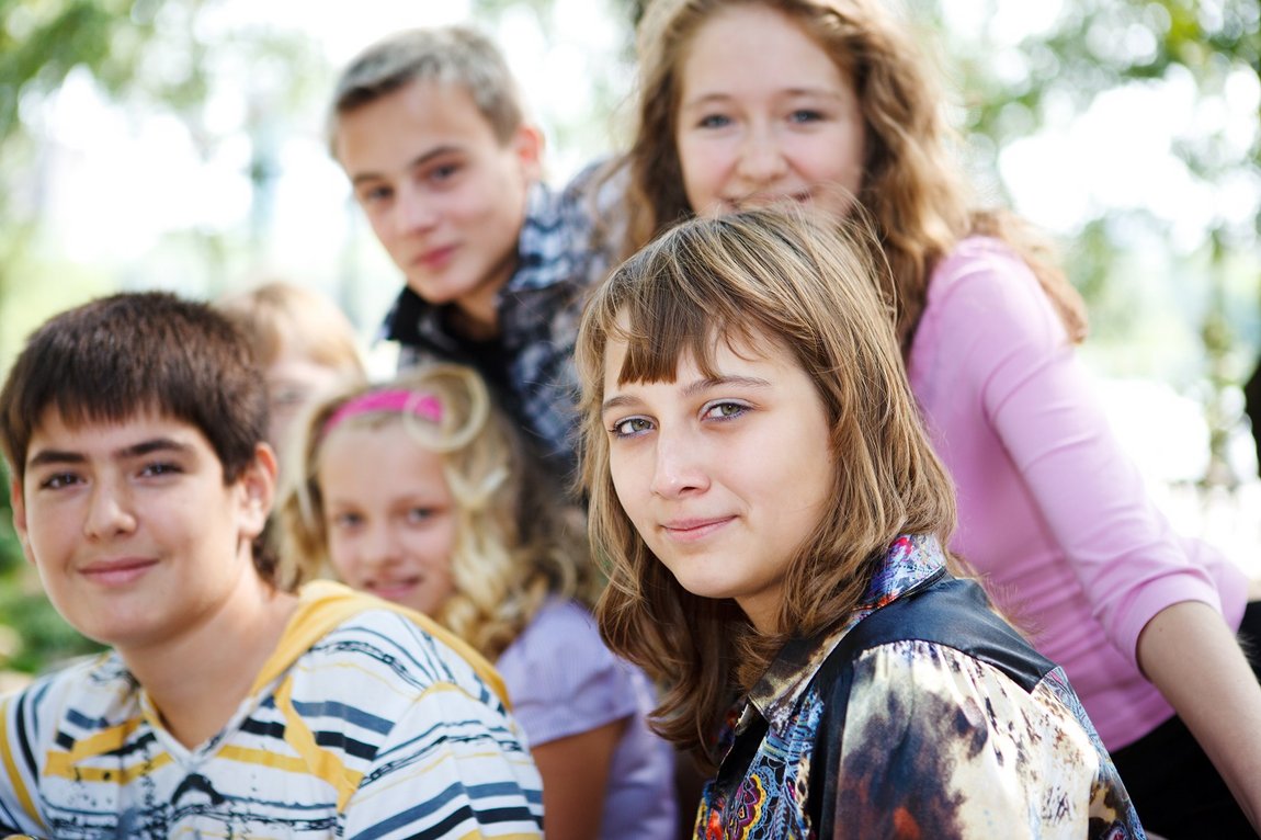 Gruppe Kinder und Jugendliche