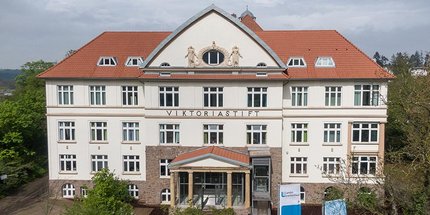 Außenansicht Klinik Viktoriastift