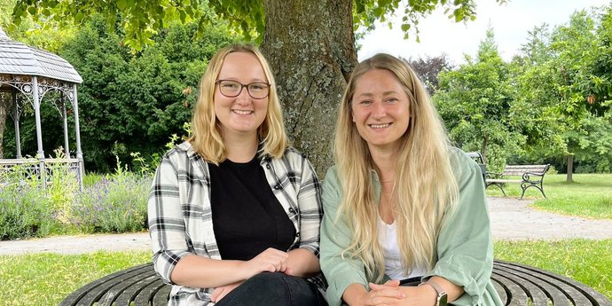 Pflegeexpertinnen Franziska Keip und Anne Degen
