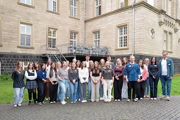Der Kurs ET 31 hat seine Ausbildung begonnen.