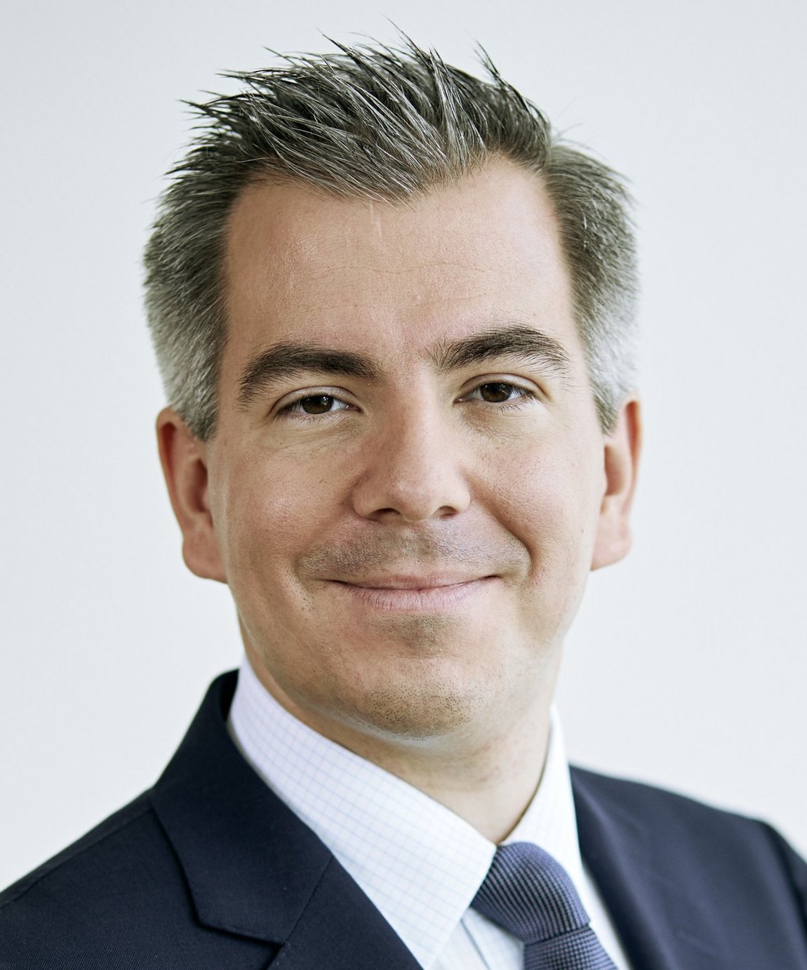 Prof. Dr. Dusan Hirjak